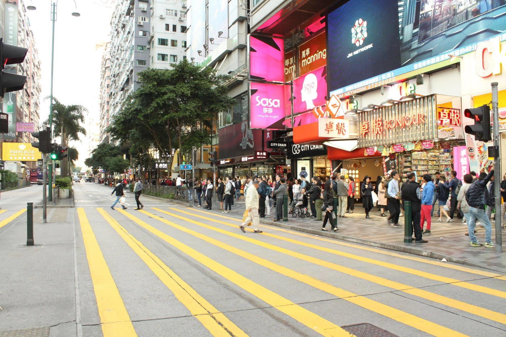 New Chung King Mansion Guest House - Tower C Hongkong Eksteriør billede